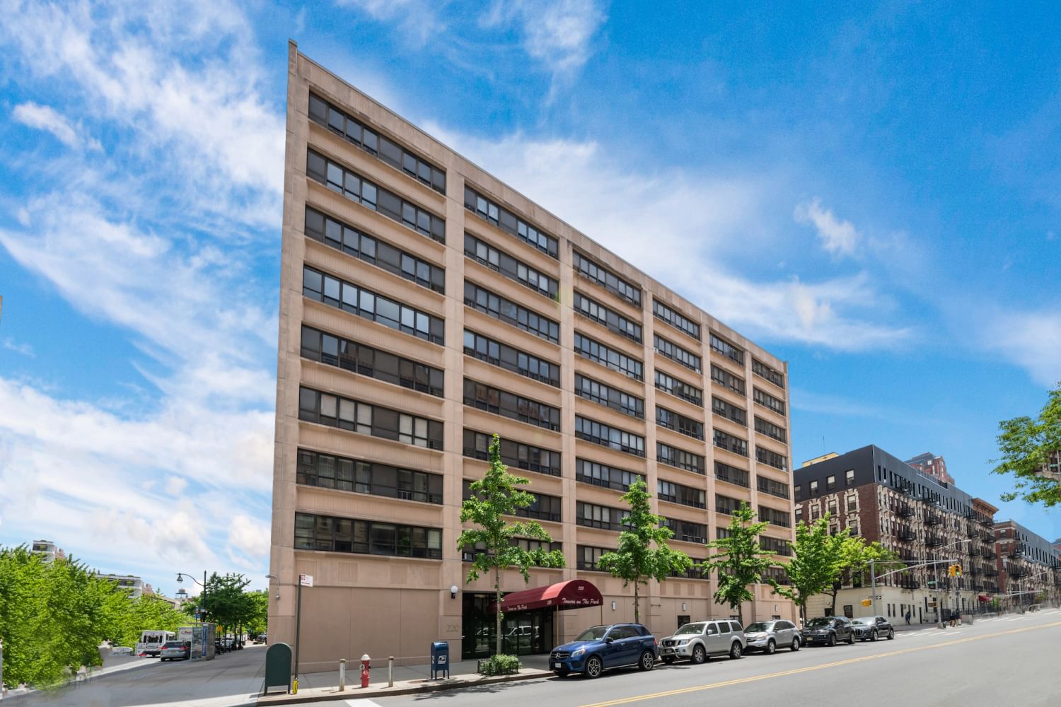 Real estate property located at 220 MANHATTAN #4G, New York, Manhattan Valley, New York City, NY