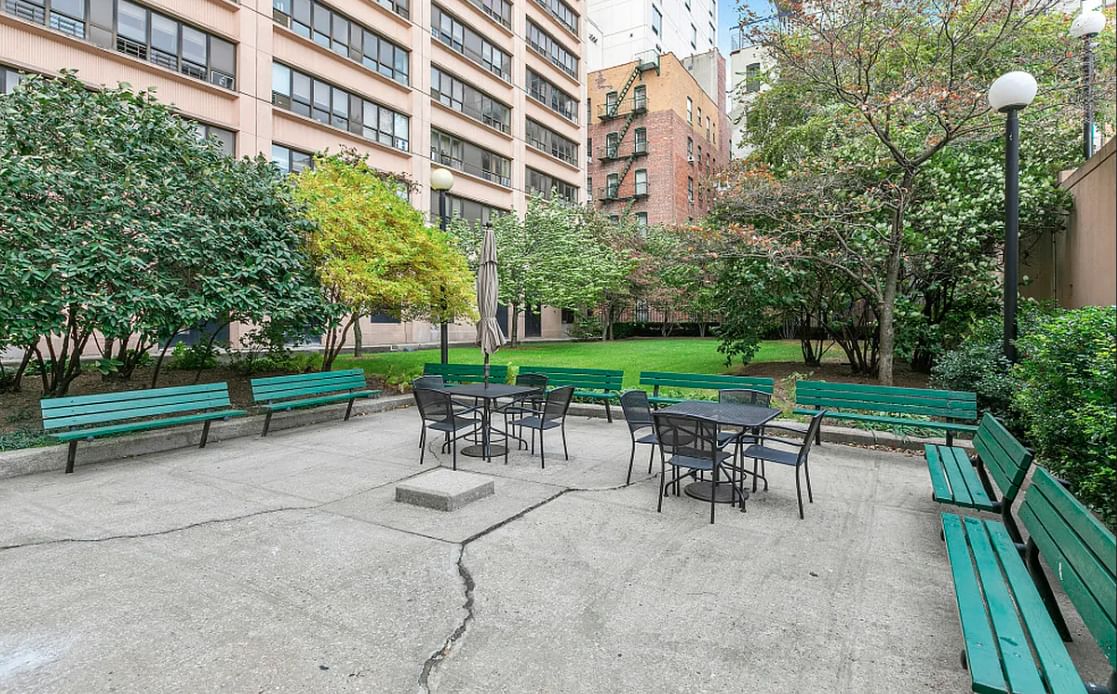 Real estate property located at 220 MANHATTAN #4G, New York, Manhattan Valley, New York City, NY
