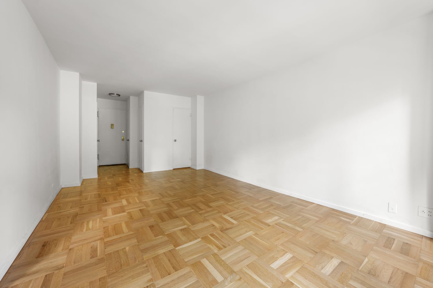 Real estate property located at 301 63RD #3C, New York, Lenox Hill, New York City, NY