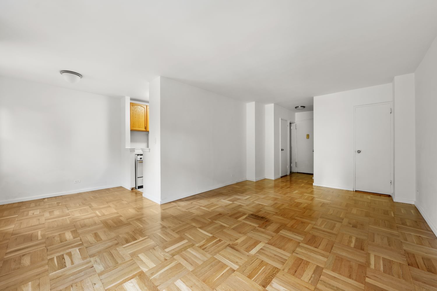 Real estate property located at 301 63RD #3C, New York, Lenox Hill, New York City, NY