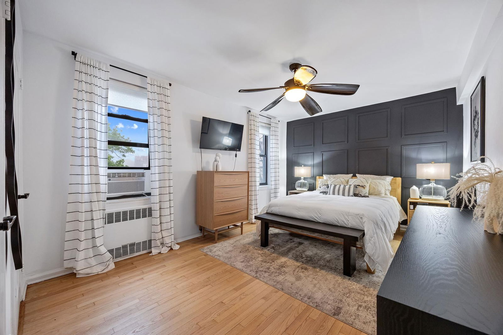 Real estate property located at 302 96th #4-R, Kings, Fort Hamilton, New York City, NY