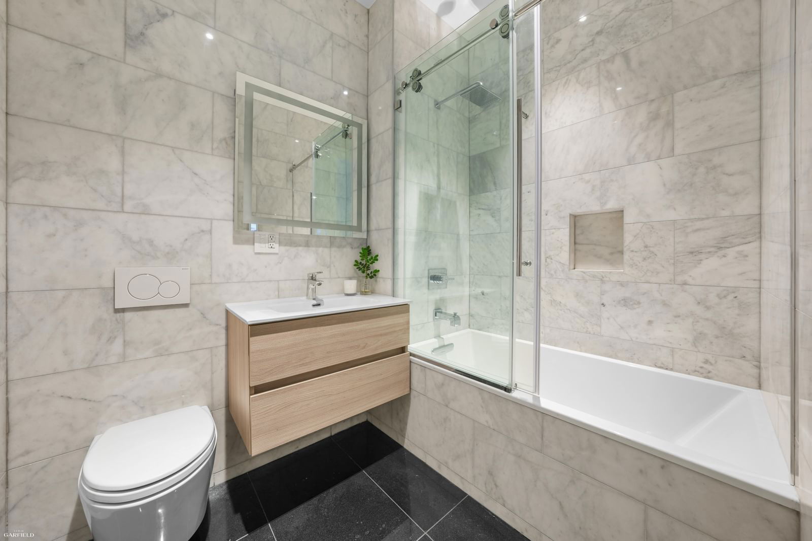 Real estate property located at 256 88th PENTHOUSE, New York, Upper West Side, New York City, NY
