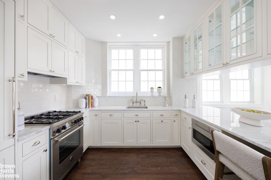 Real estate property located at 929 PARK #12C, New York, Upper East Side, New York City, NY