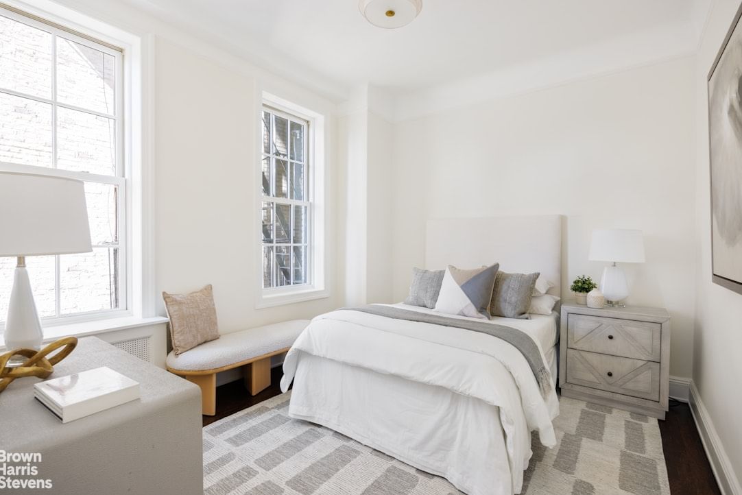 Real estate property located at 929 PARK #12C, New York, Upper East Side, New York City, NY