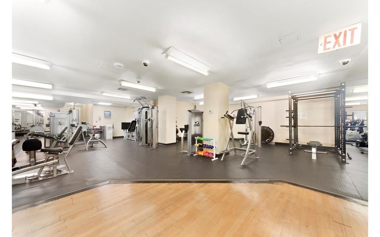 Real estate property located at 405 23RD #15B, New York, Chelsea, New York City, NY