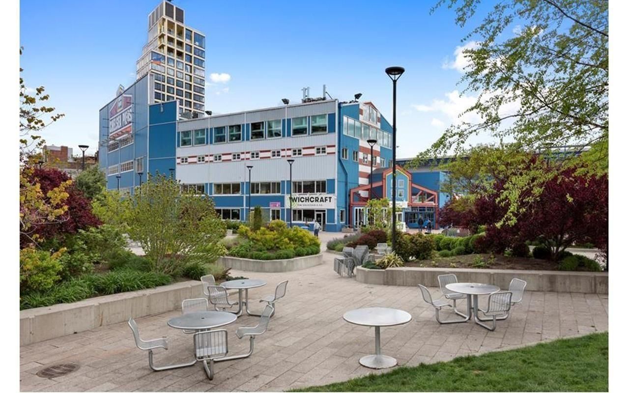 Real estate property located at 405 23RD #15B, New York, Chelsea, New York City, NY