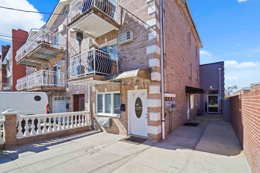 Real estate property located at 69-23 62nd, Queens, Middle Village, New York City, NY