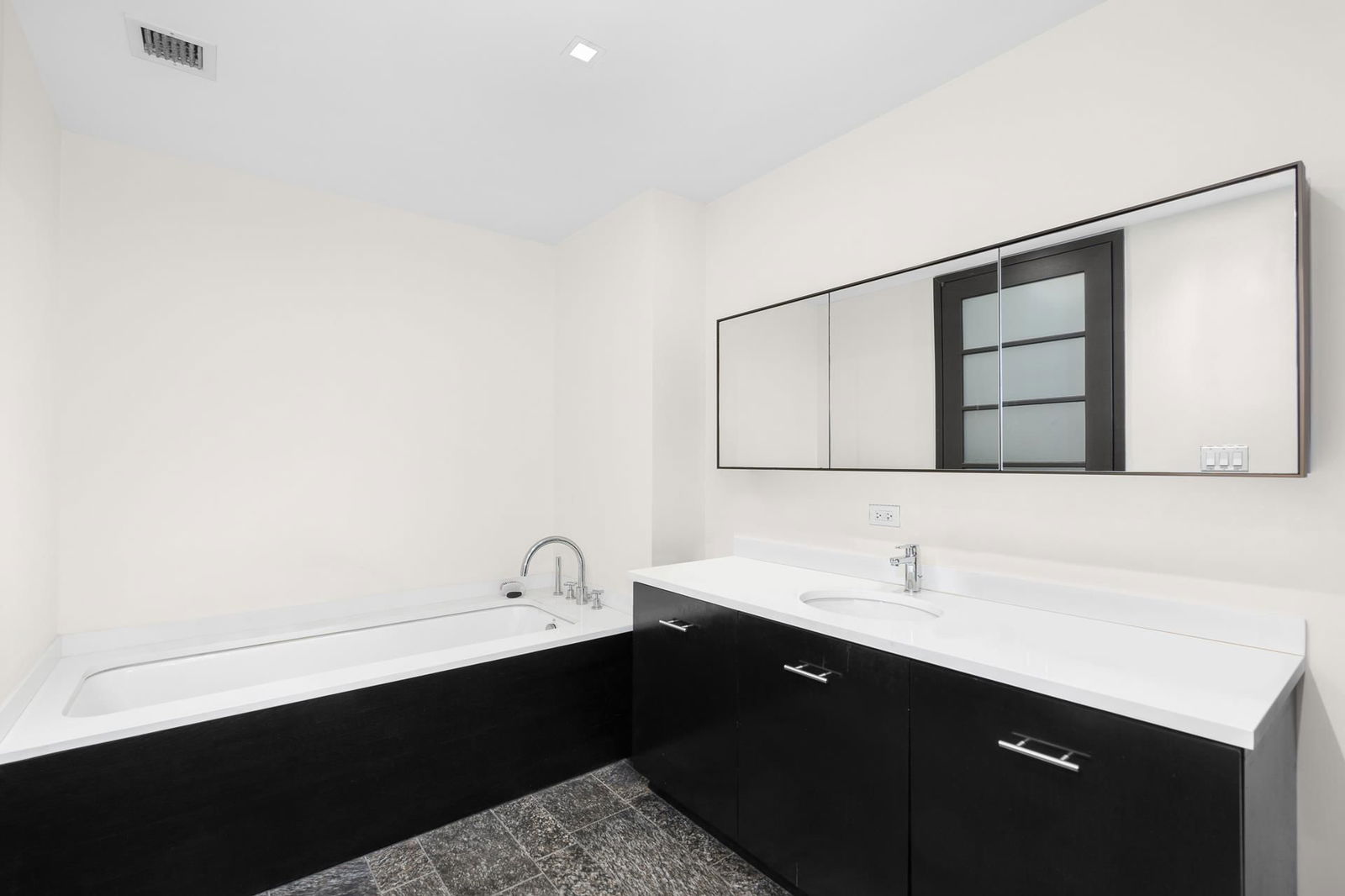 Real estate property located at 20 PINE #1607, New York, Financial District, New York City, NY