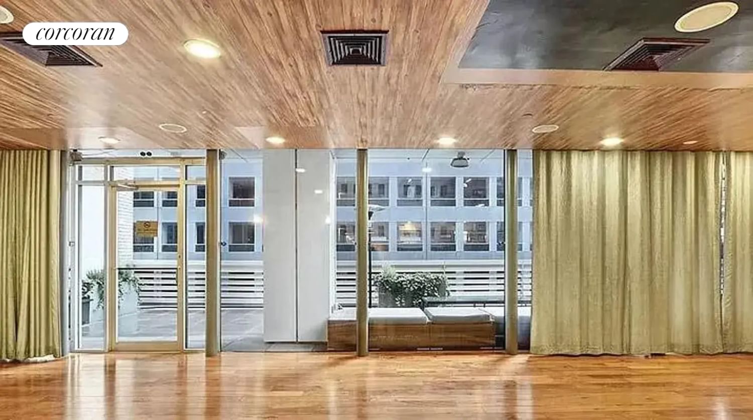 Real estate property located at 70 45TH #31A, New York, Midtown, New York City, NY