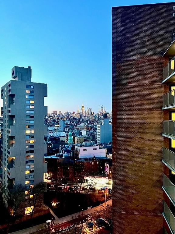 Real estate property located at 215 Park #19H, New York, Chinatown, New York City, NY