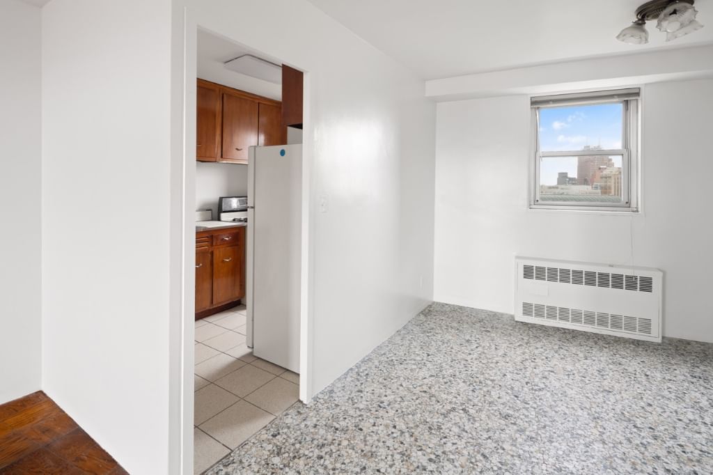 Real estate property located at 215 Park #19H, New York, Chinatown, New York City, NY