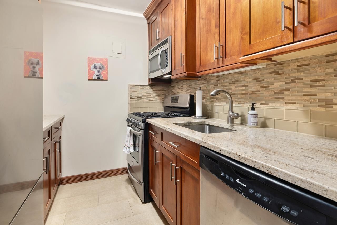 Real estate property located at 10 15th #716, New York, Flatiron District, New York City, NY