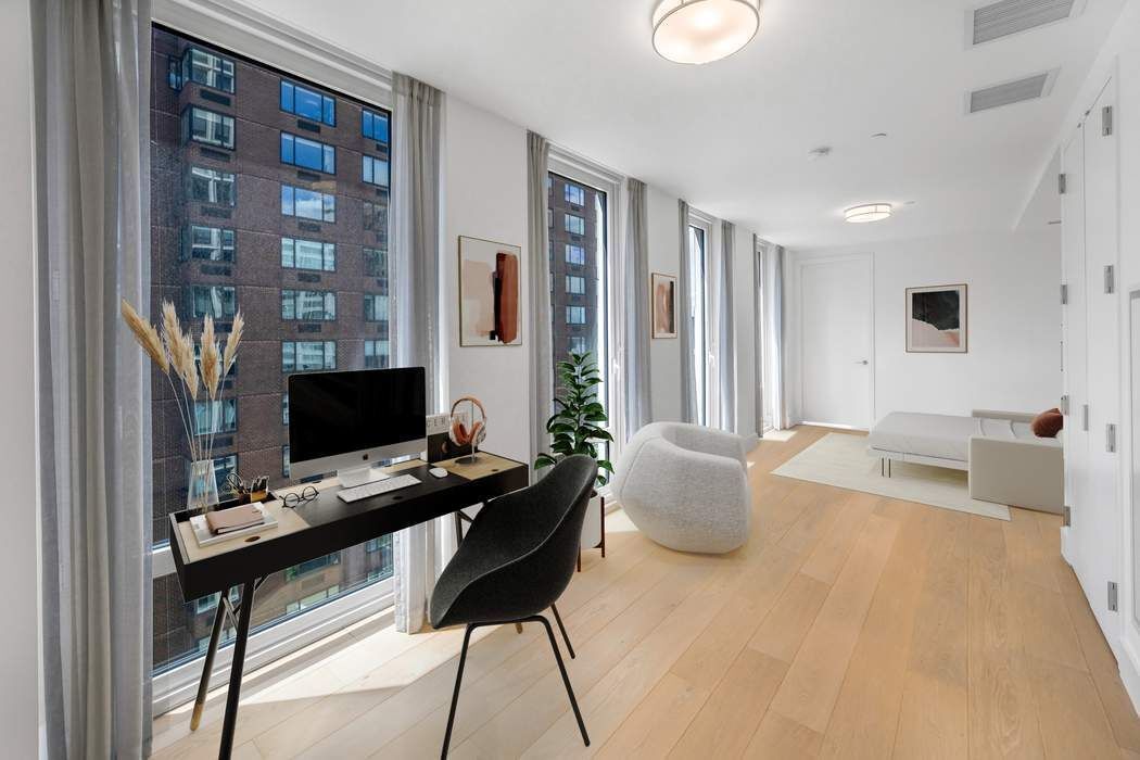Real estate property located at 15 61st #16D, New York, Lincoln Square, New York City, NY