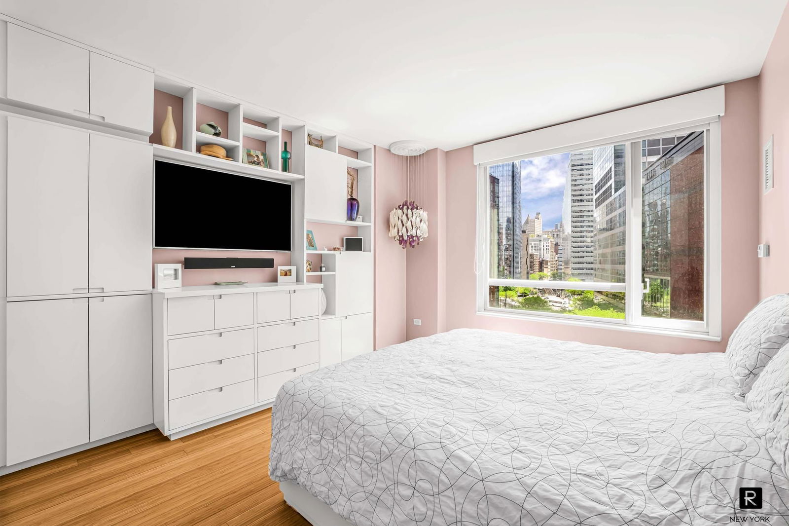 Real estate property located at 2 River #7-M, New York, Battery Park City, New York City, NY