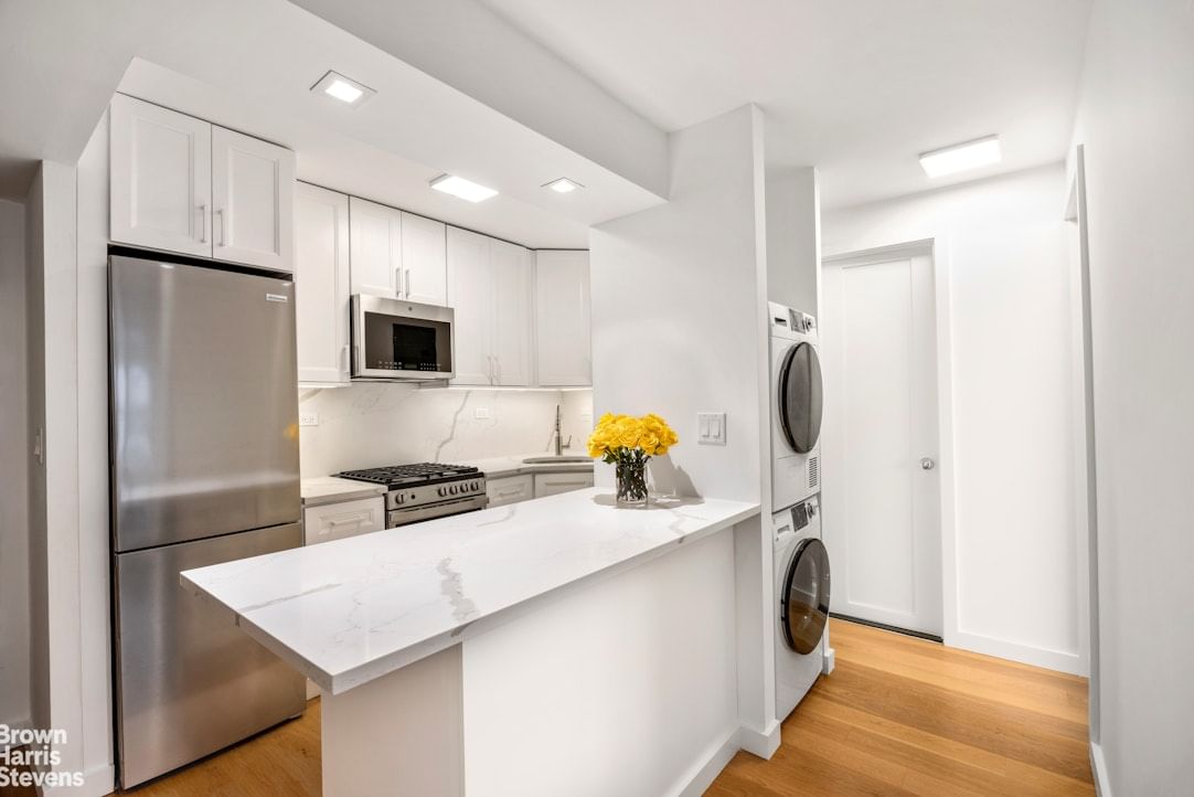 Real estate property located at 340 80TH #12A, New York, Yorkville, New York City, NY