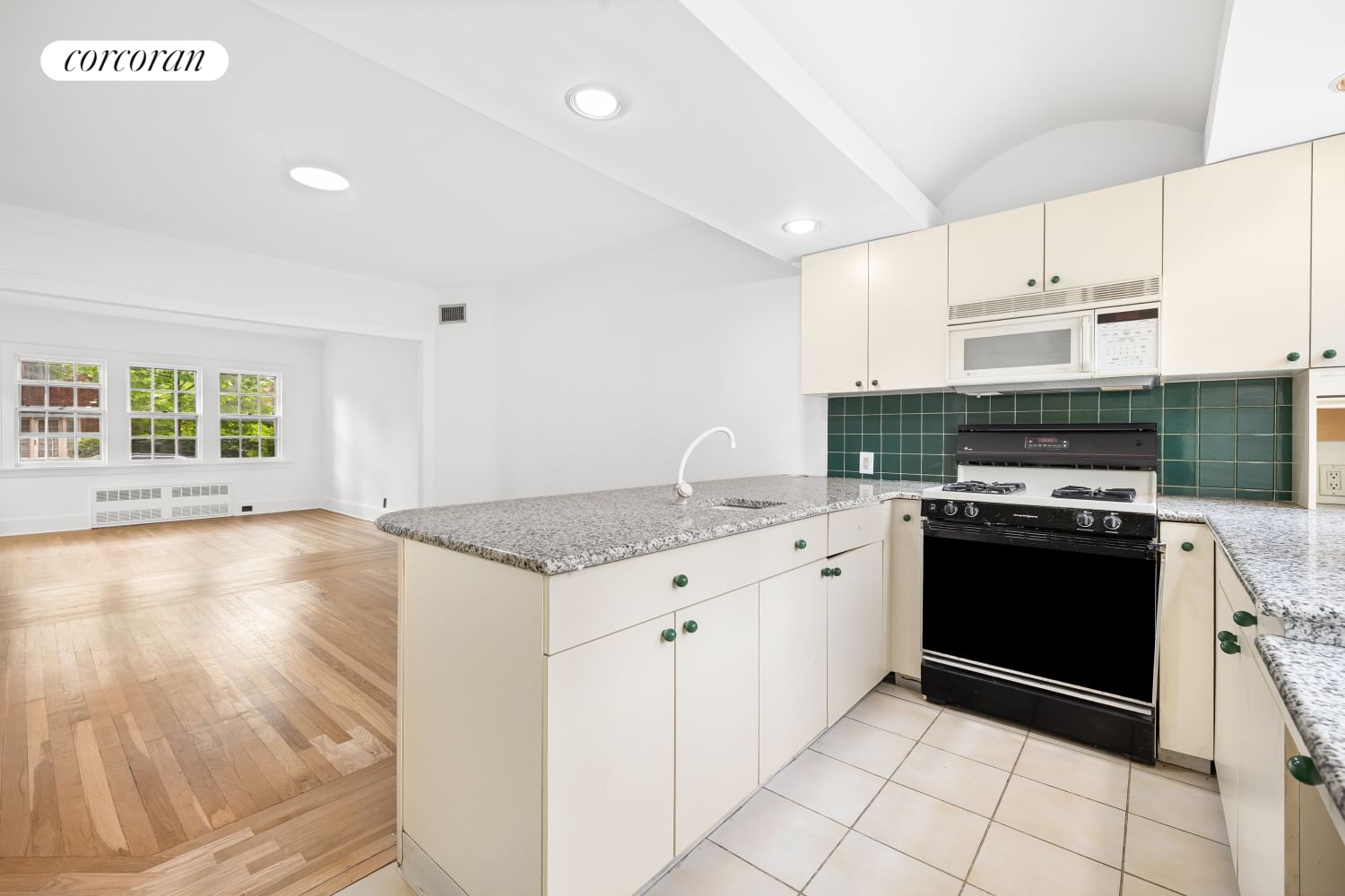 Real estate property located at 408 BURNS, Queens, Forest Hills, New York City, NY