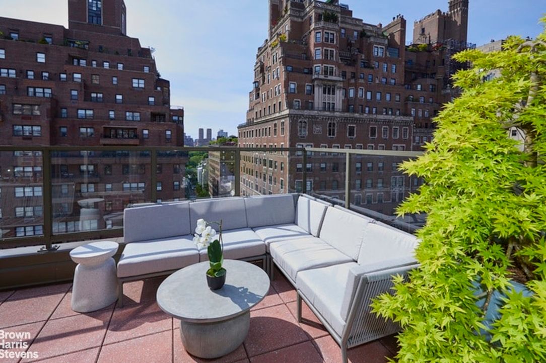 Real estate property located at 715 PARK #16BD, New York, Lenox Hill, New York City, NY