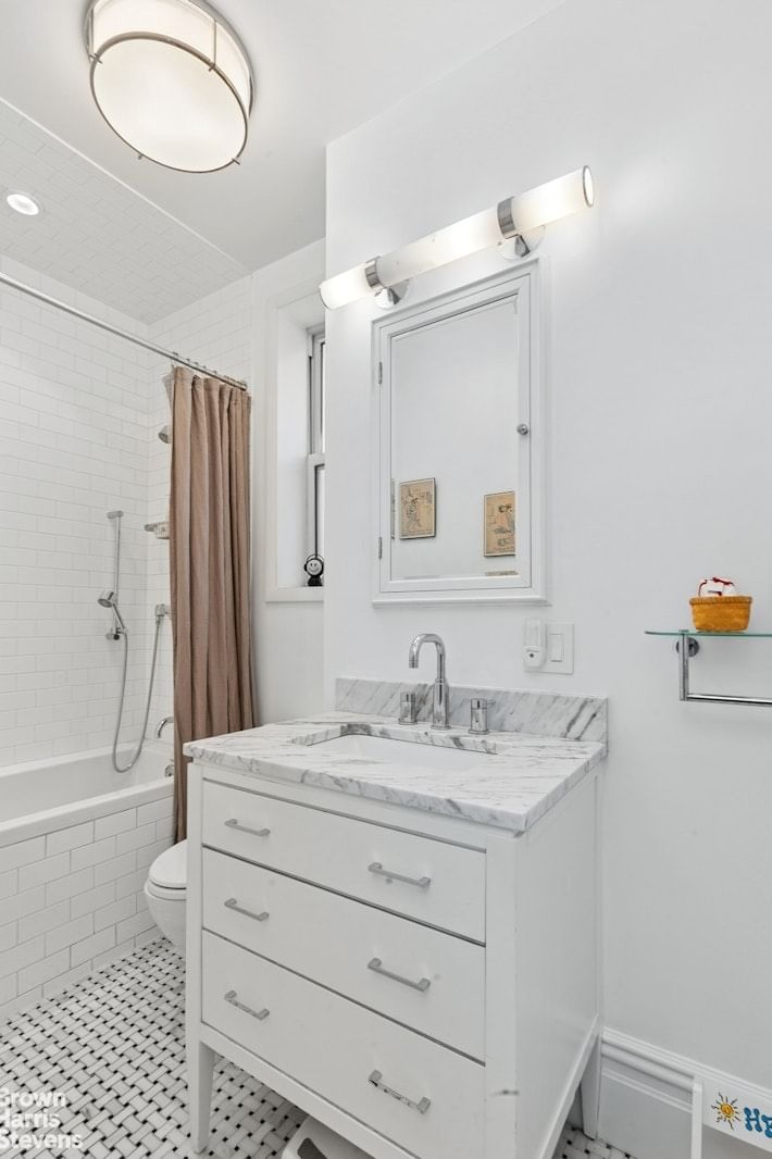 Real estate property located at 215 90TH #6G, New York, Upper West Side, New York City, NY