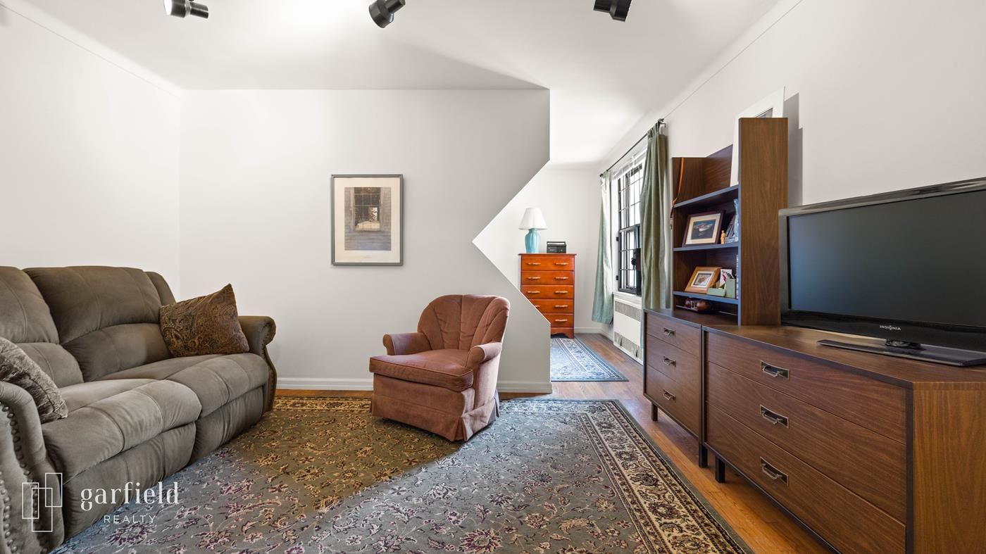 Real estate property located at 61 Oliver #2-P, Kings, Fort Hamilton, New York City, NY