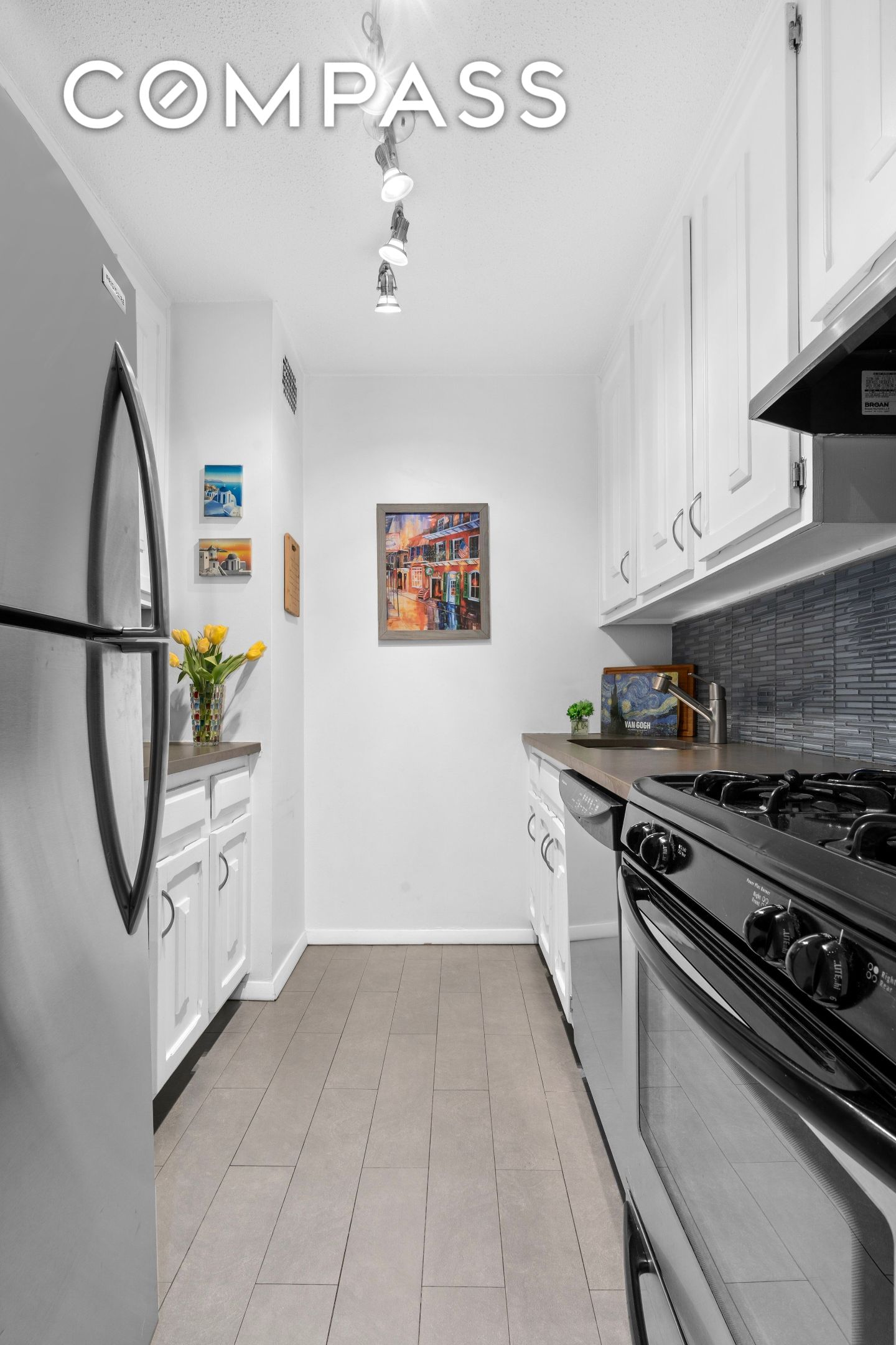 Real estate property located at 201 70th #7H, New York, Upper West Side, New York City, NY