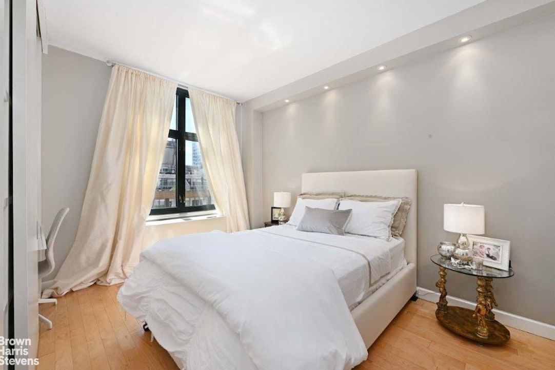 Real estate property located at 188 70TH #16B, New York, Lenox Hill, New York City, NY