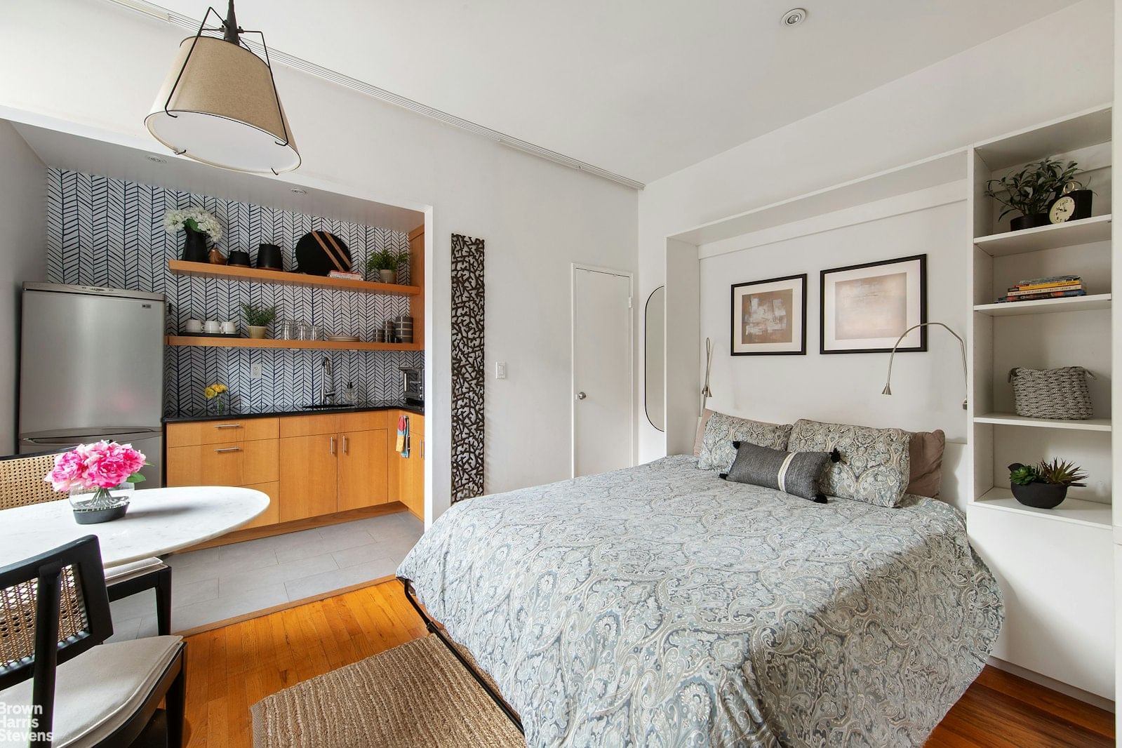 Real estate property located at 320 84TH #6B, New York, Upper West Side, New York City, NY