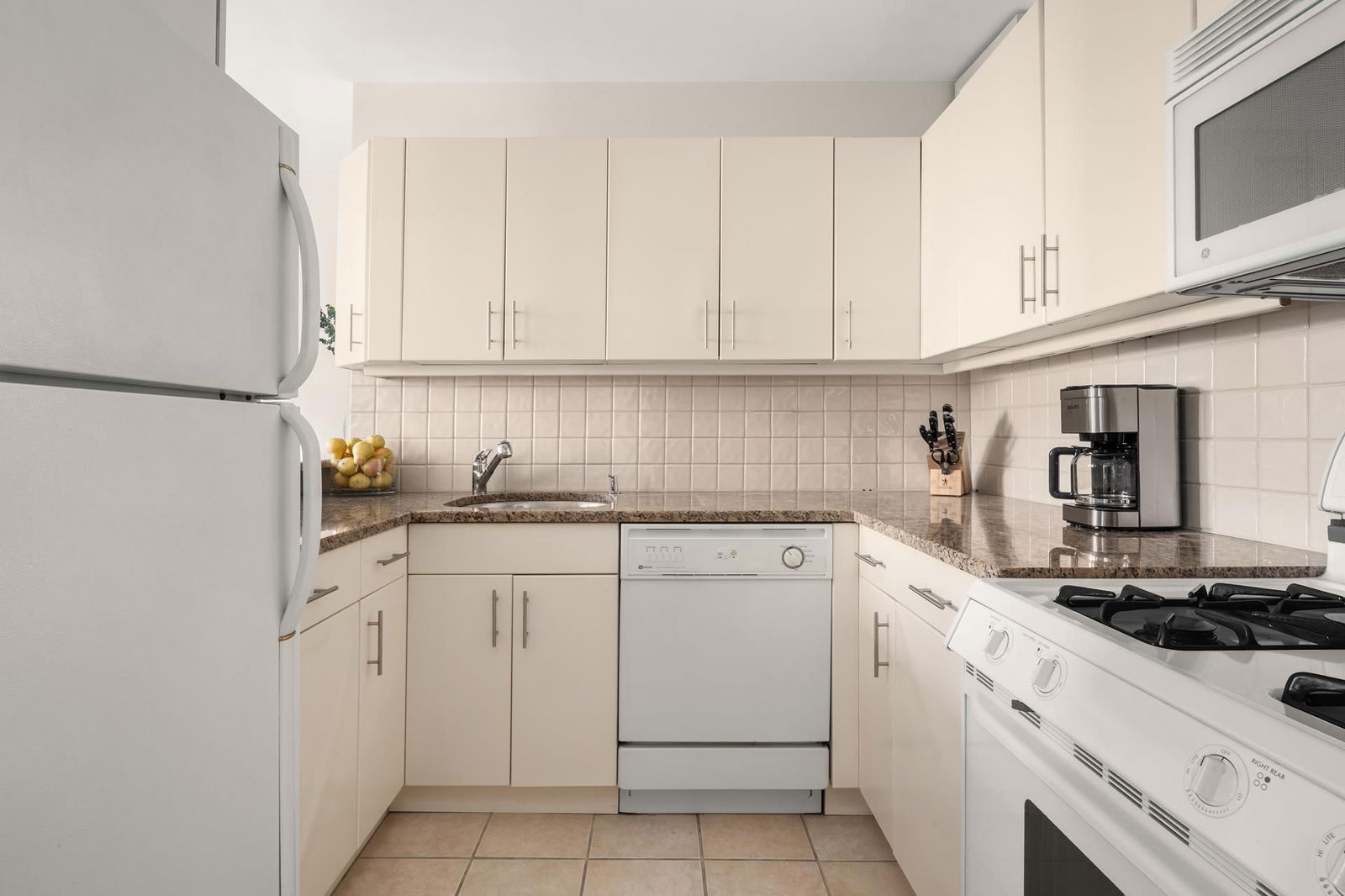 Real estate property located at 30 61ST #24A, New York, Lincoln Square, New York City, NY