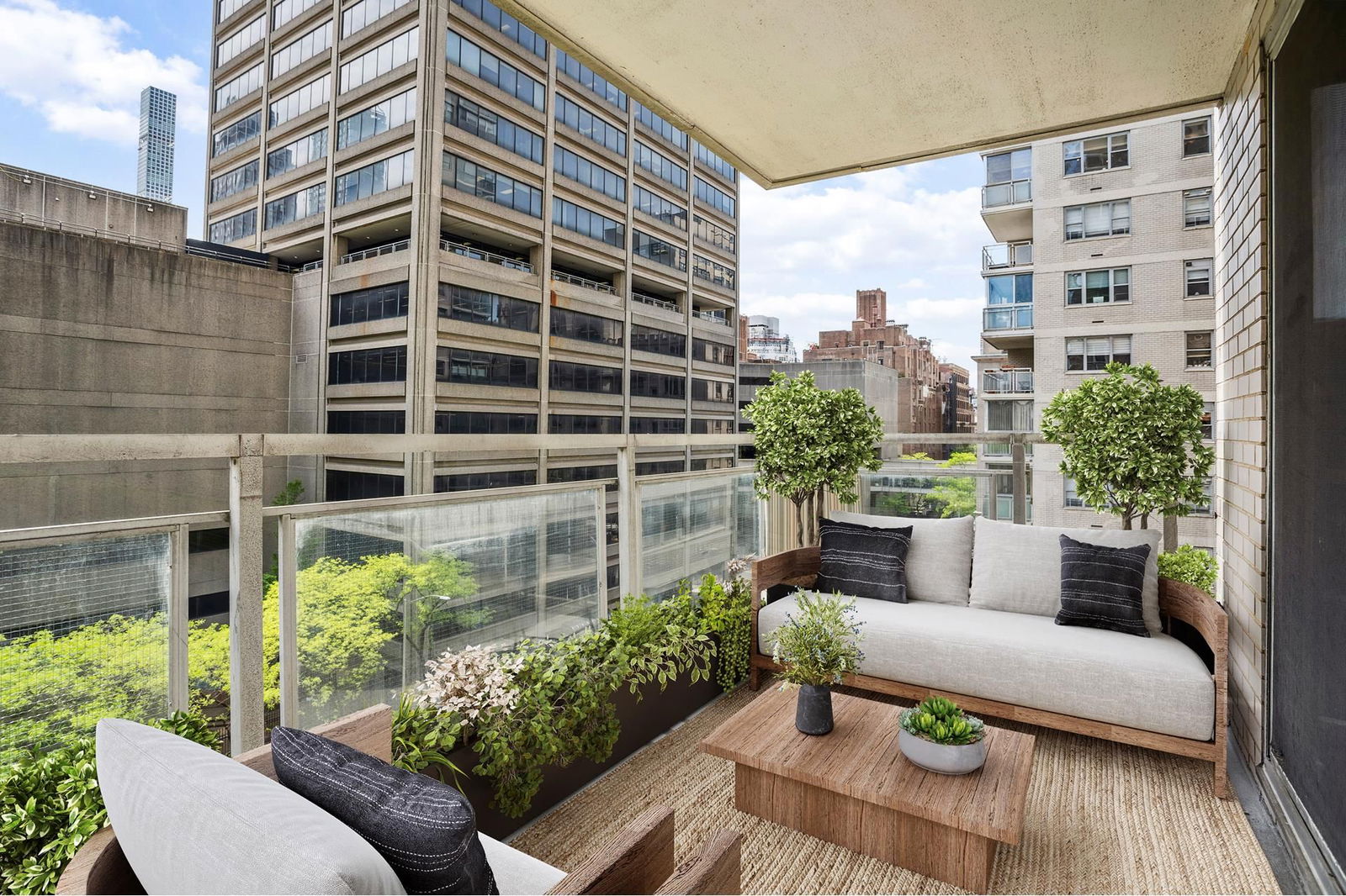 Real estate property located at 150 69TH #6M, New York, Lenox Hill, New York City, NY