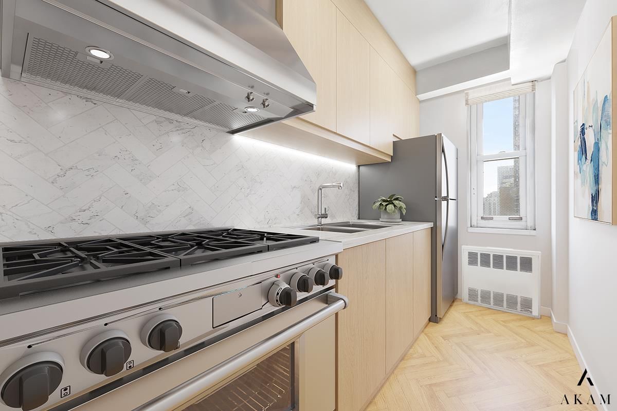 Real estate property located at 310 70th #10-L, New York, Upper East Side, New York City, NY