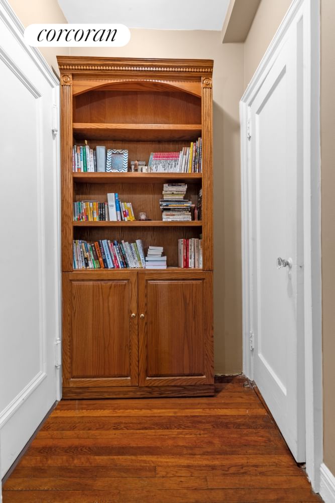 Real estate property located at 25 64TH #2E, New York, Lincoln Square, New York City, NY