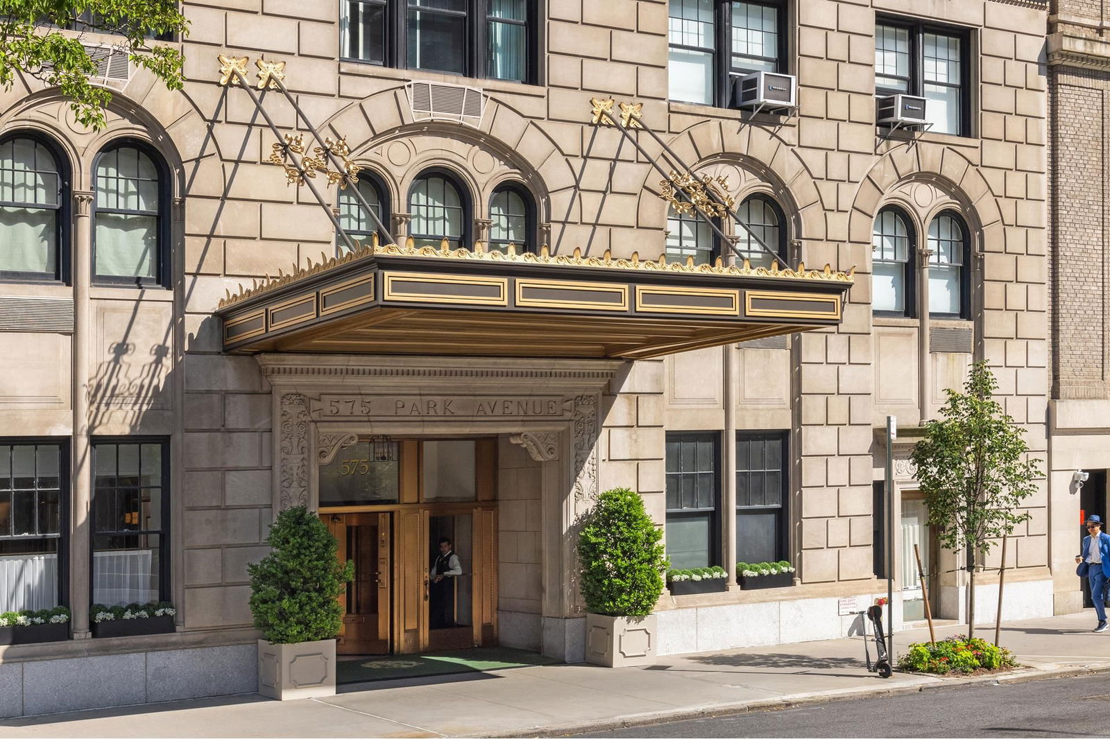 Real estate property located at 575 PARK #1508, New York, Lenox Hill, New York City, NY