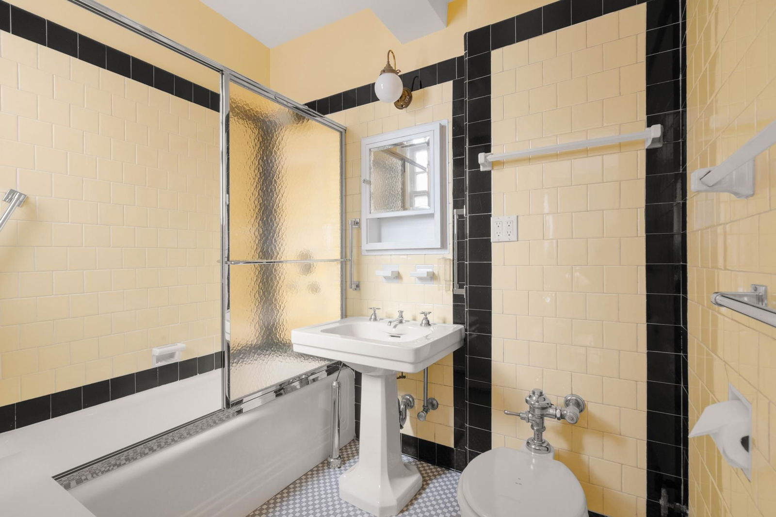 Real estate property located at 575 PARK #1508, New York, Lenox Hill, New York City, NY
