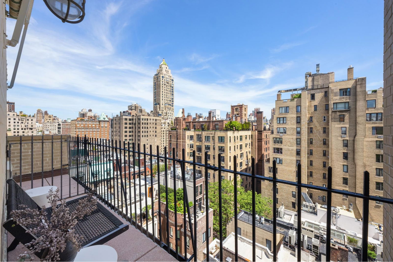 Real estate property located at 930 5TH #14F, New York, Lenox Hill, New York City, NY