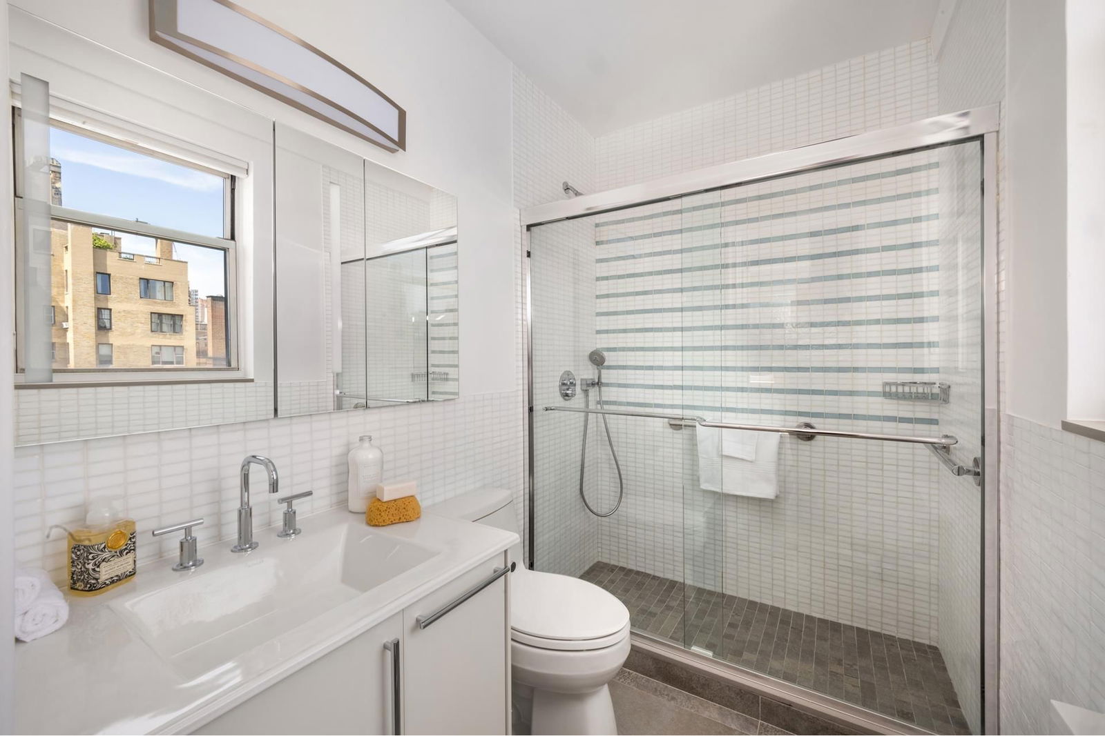 Real estate property located at 930 5TH #14F, New York, Lenox Hill, New York City, NY