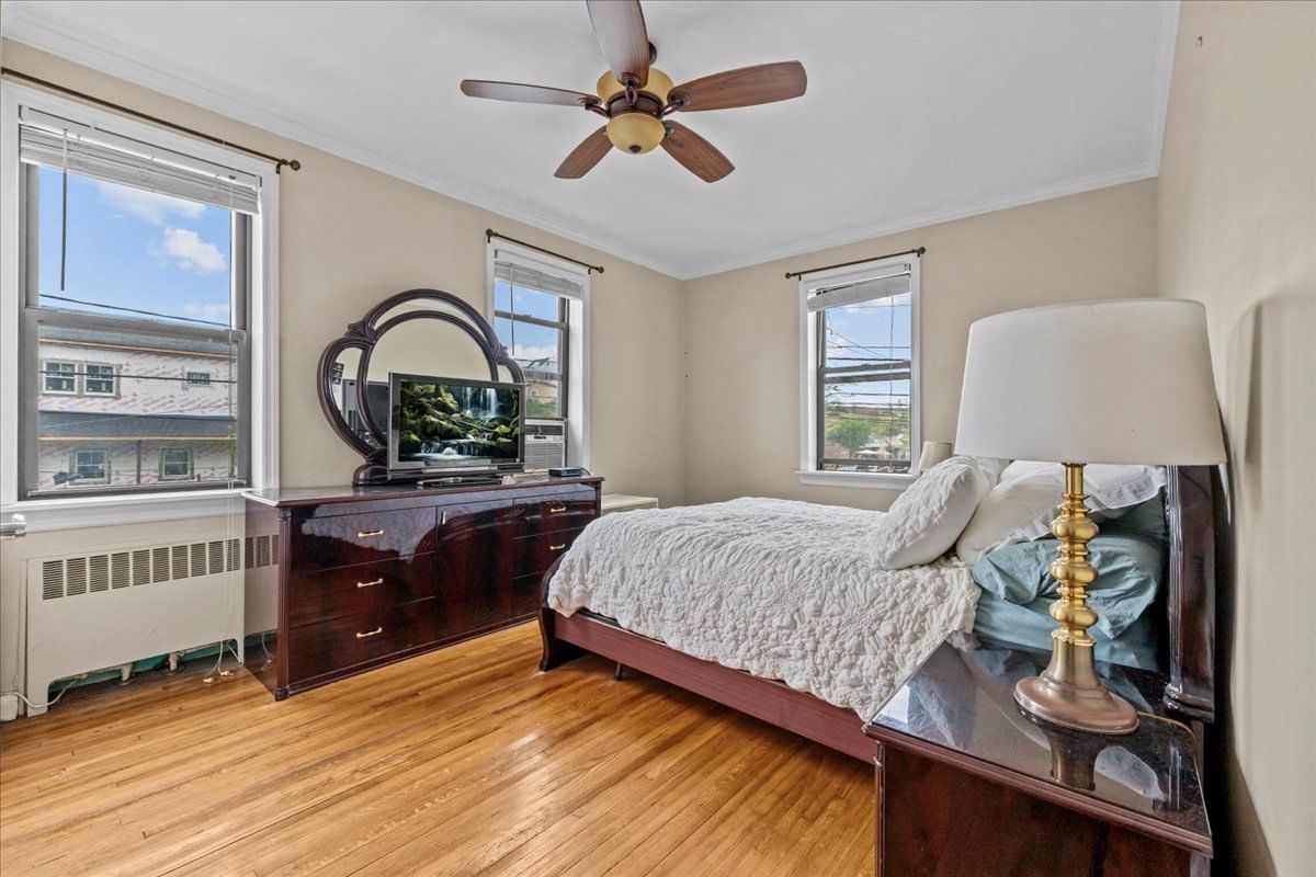 Real estate property located at 128-19 NEWPORT #2A, Queens, Belle Harbor, New York City, NY