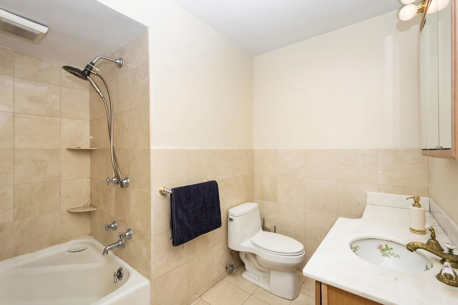 Real estate property located at 4600 GROSVENOR, Bronx, Fieldston, New York City, NY