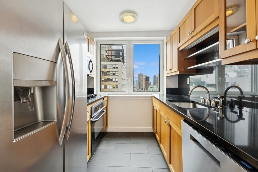 Real estate property located at 425 5TH #27B, New York, Midtown, New York City, NY