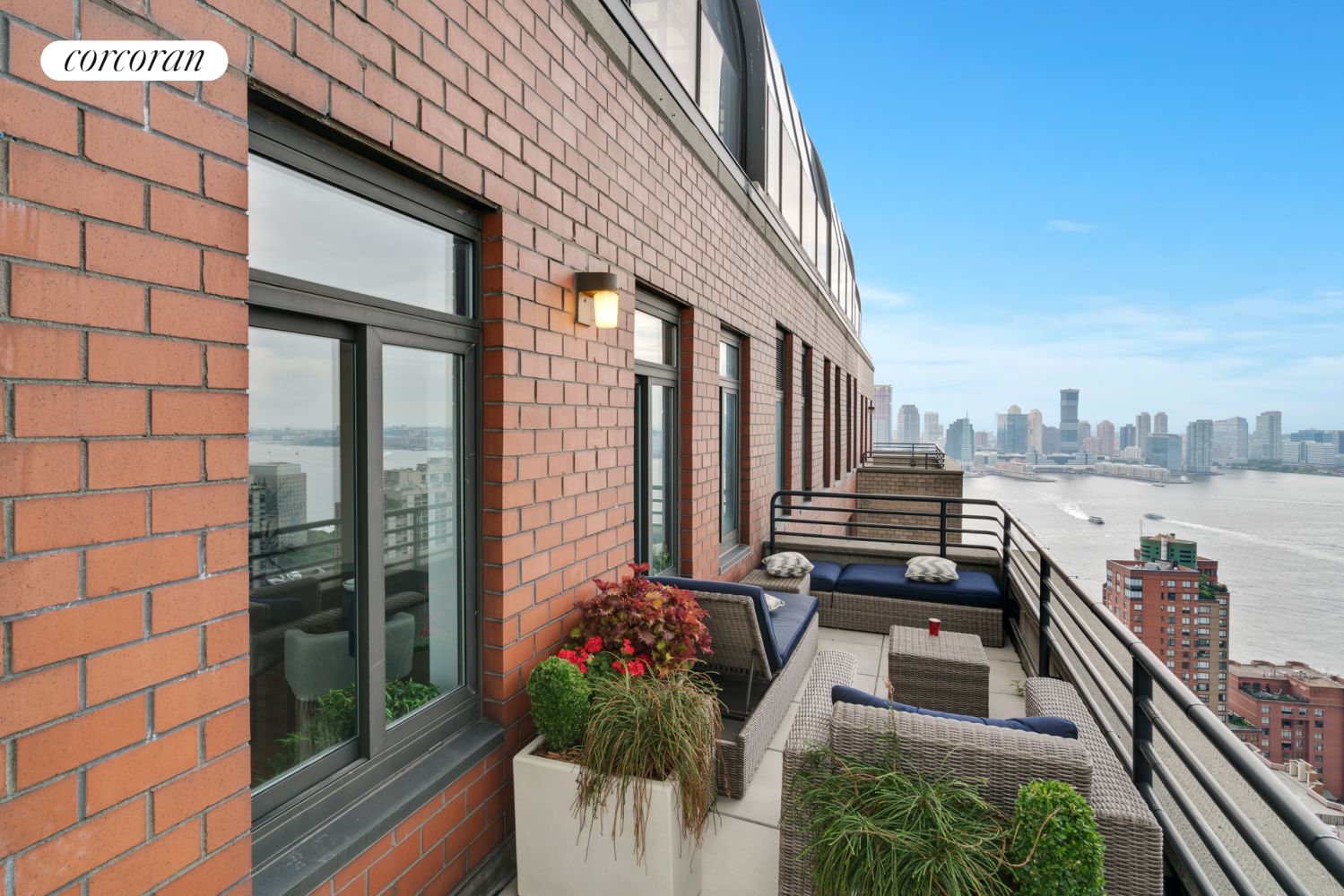 Real estate property located at 200 RECTOR #44D, New York, Battery Park City, New York City, NY