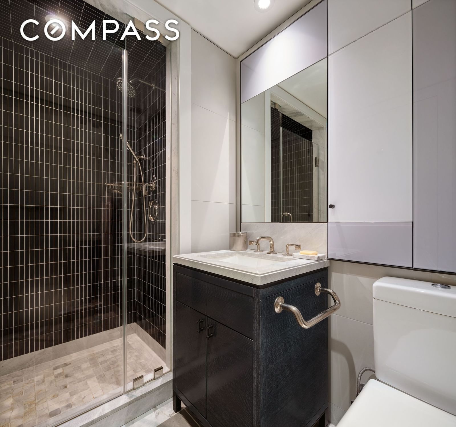 Real estate property located at 21 61st #8C, New York, Lenox Hill, New York City, NY