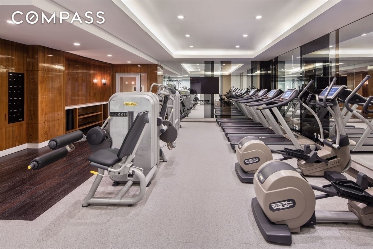 Real estate property located at 21 61st #8C, New York, Lenox Hill, New York City, NY