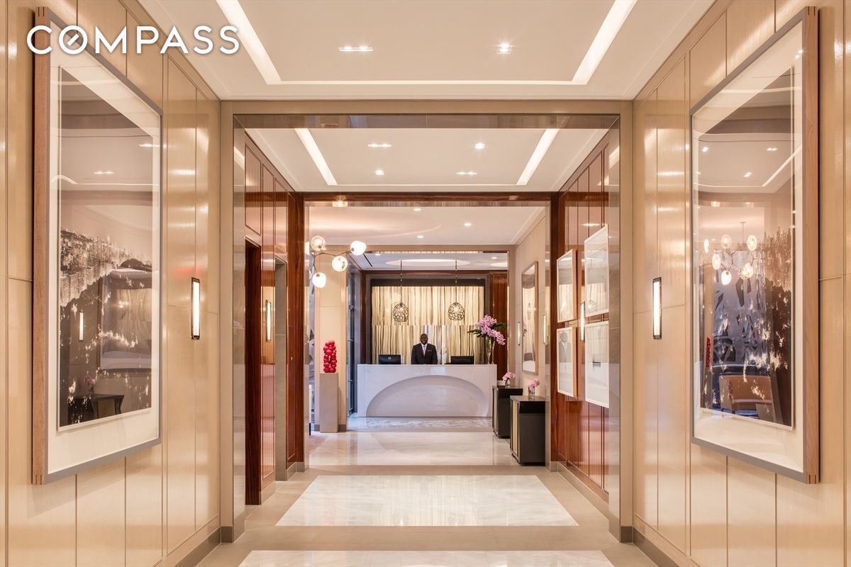 Real estate property located at 21 61st #8C, New York, Lenox Hill, New York City, NY