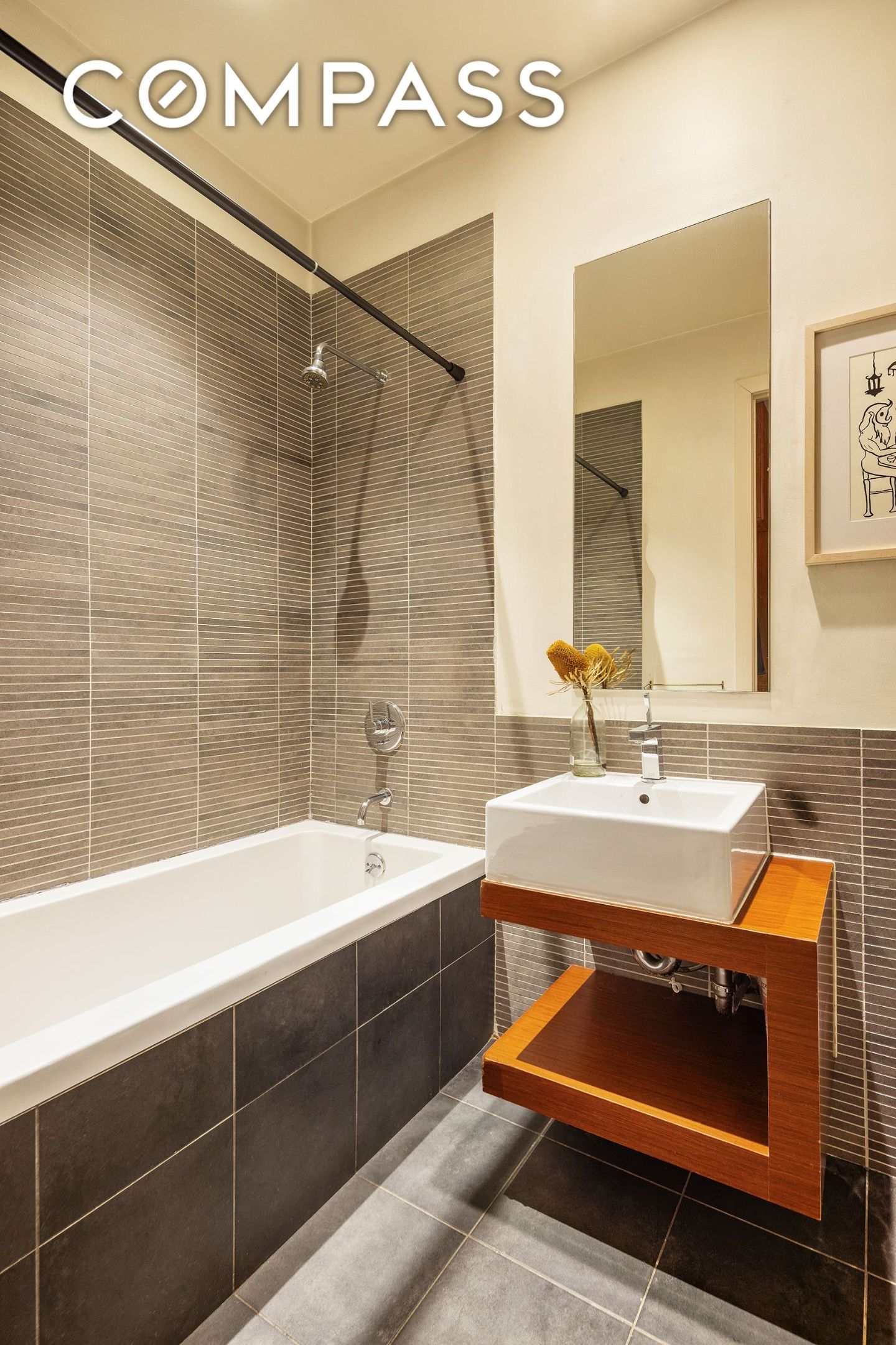 Real estate property located at 242 1st #1F, Kings, Williamsburg, New York City, NY