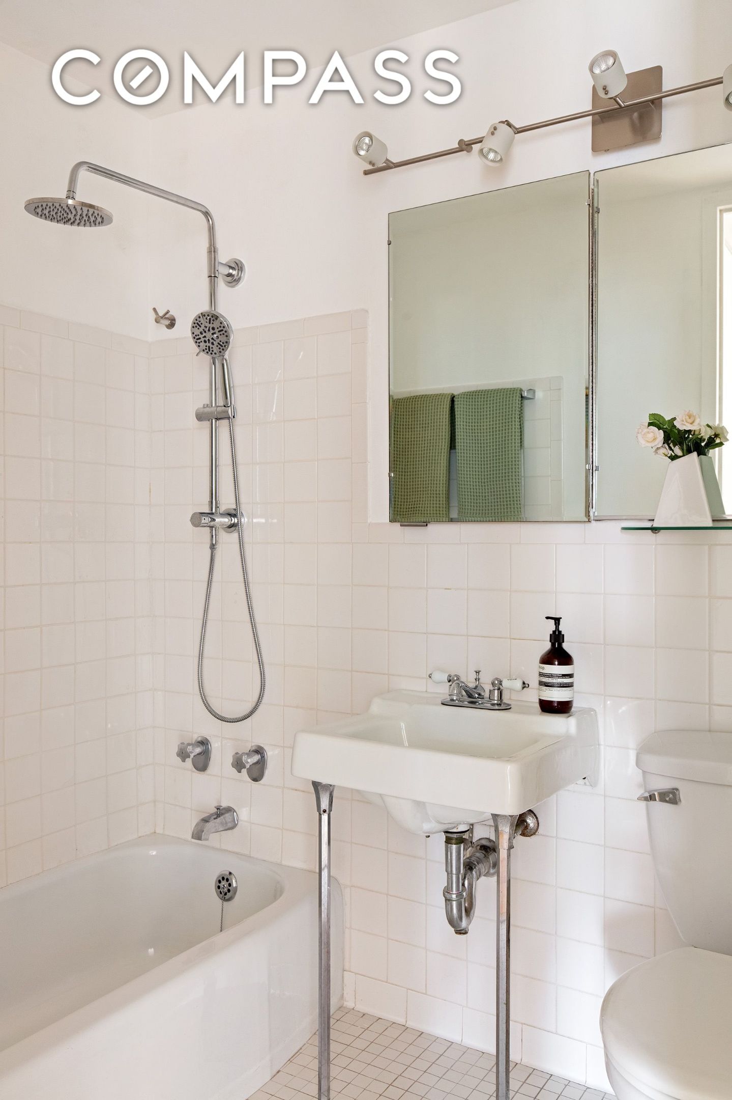 Real estate property located at 330 33rd #21J, New York, Kips Bay, New York City, NY