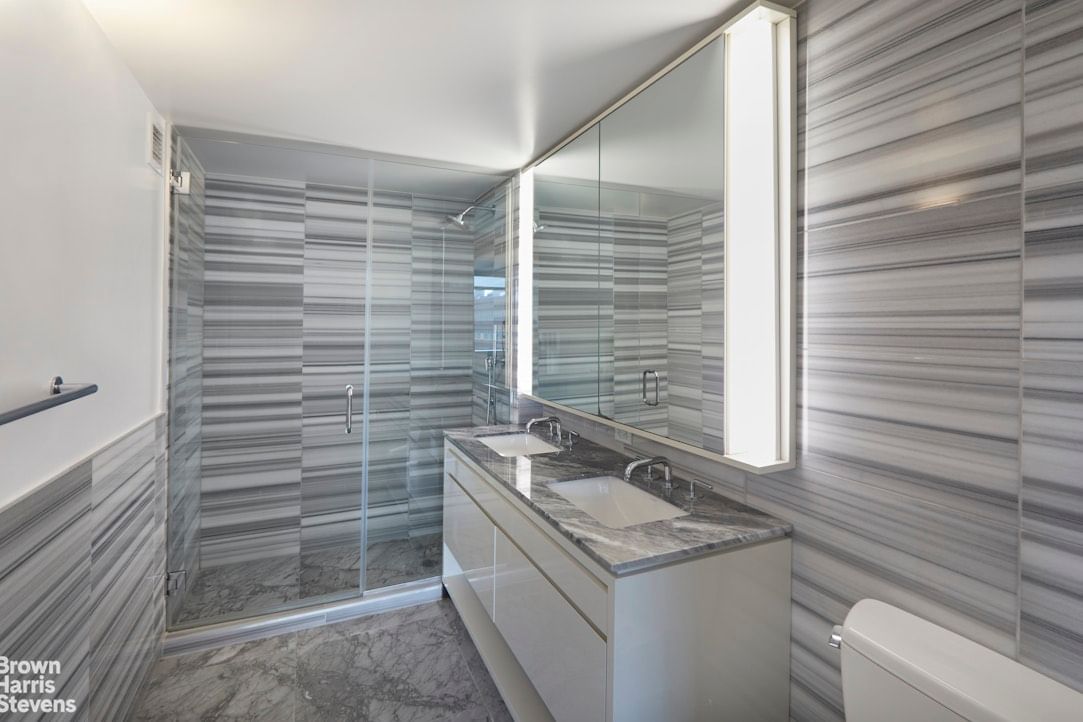 Real estate property located at 385 1ST #9E, New York, Gramercy Park, New York City, NY