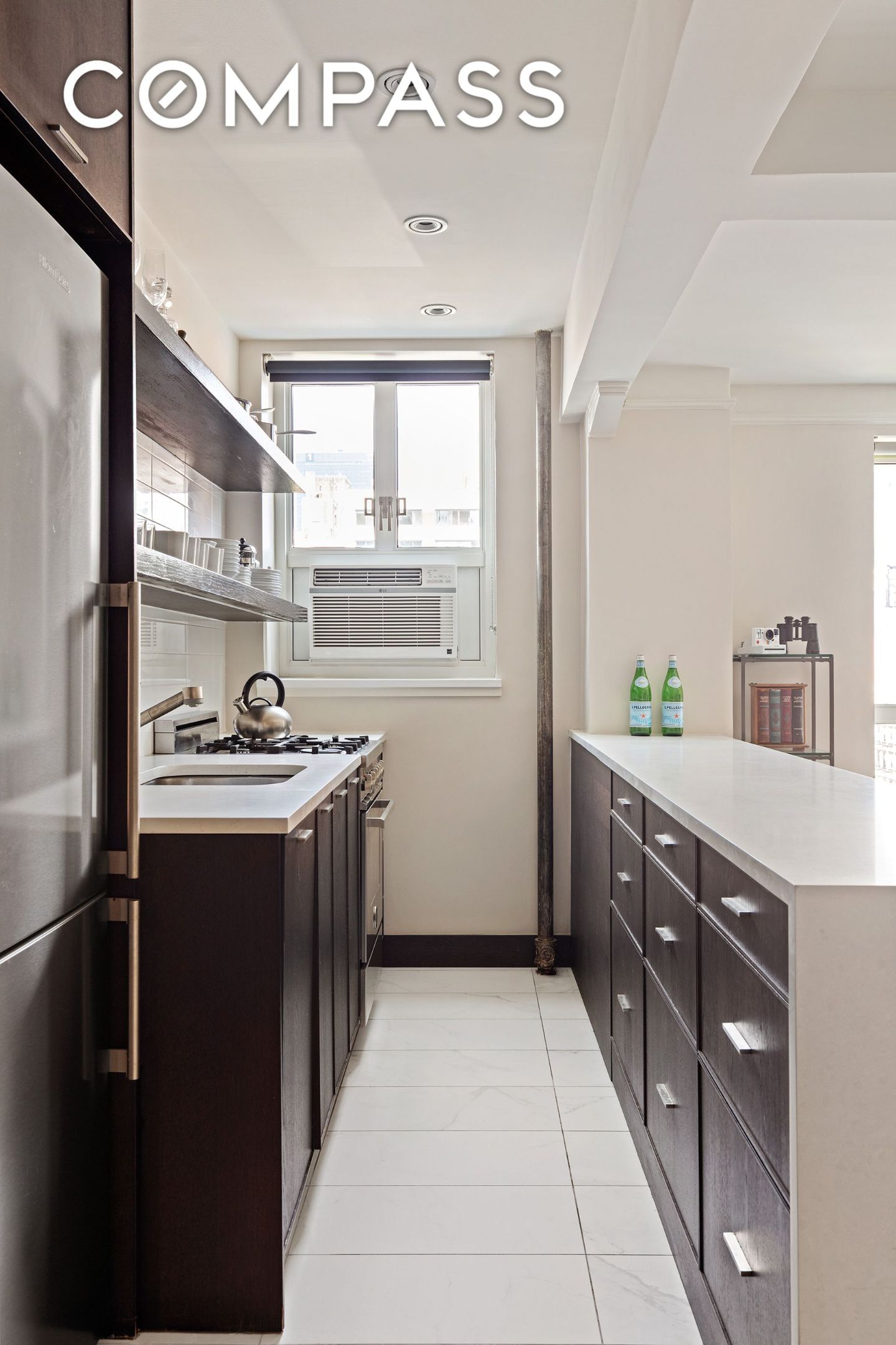 Real estate property located at 200 20th #909, New York, Chelsea, New York City, NY