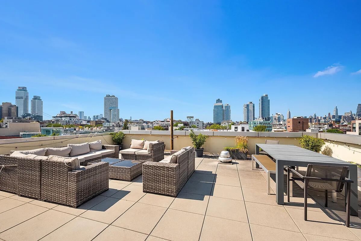 Real estate property located at 150 5TH #2I, Kings, Williamsburg, New York City, NY