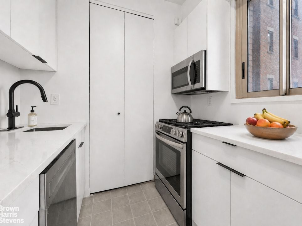 Real estate property located at 101 79TH #3A, New York, Upper West Side, New York City, NY