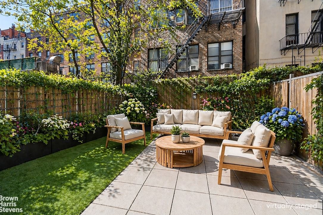 Real estate property located at 230 15TH #1G, New York, Gramercy Park, New York City, NY