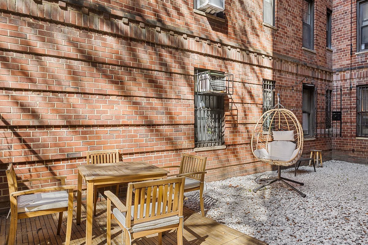 Real estate property located at 290 6th #4E, New York, Greenwich Village, New York City, NY