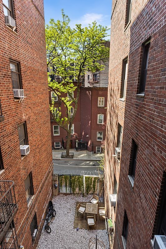 Real estate property located at 290 6th #4E, New York, Greenwich Village, New York City, NY